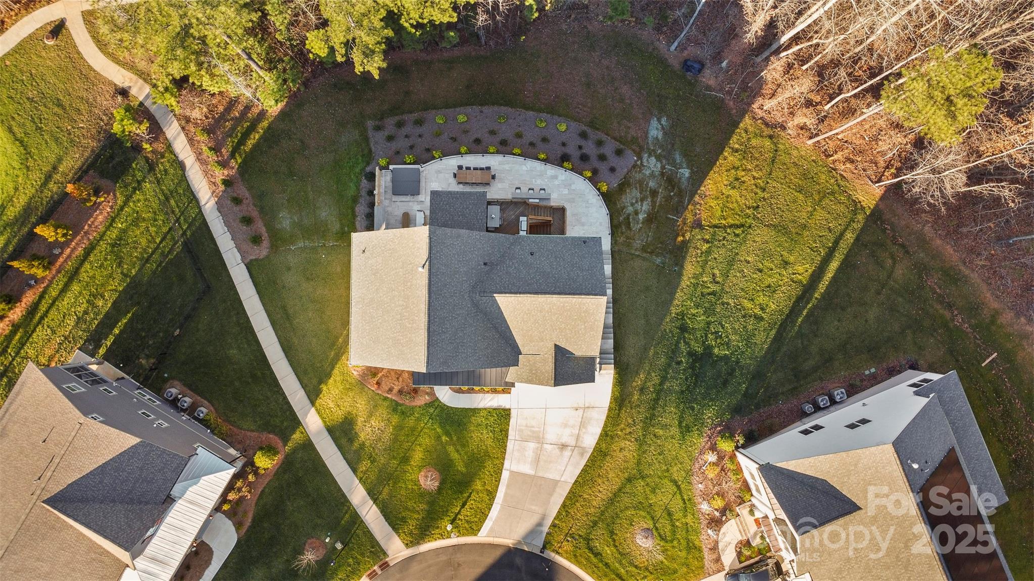 1801 Pin Oak Court Property Photo 36
