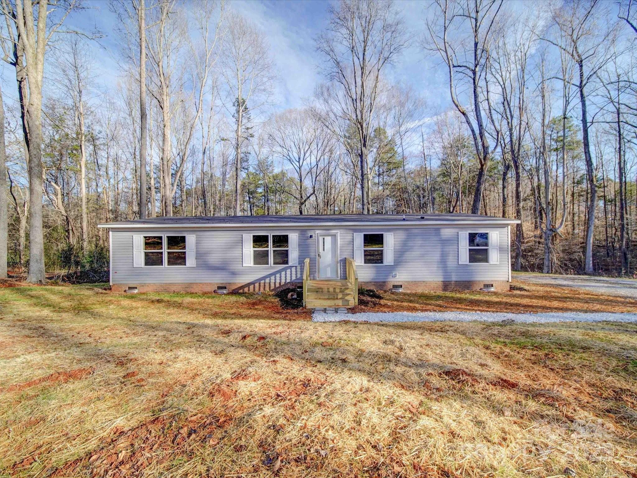 1085 Cedar Hill Drive Property Photo