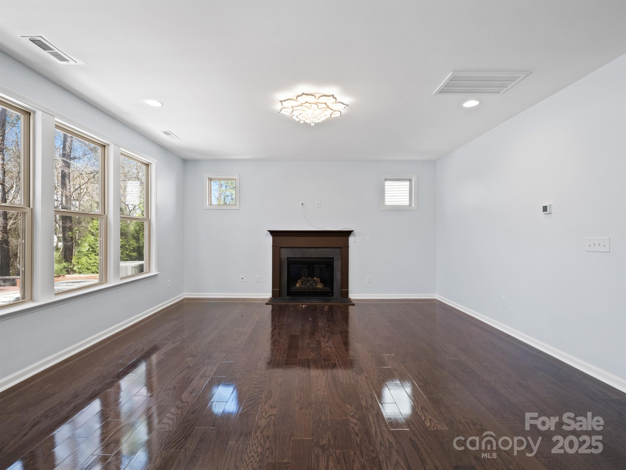 4329 Hunton Dale Road Property Photo 11