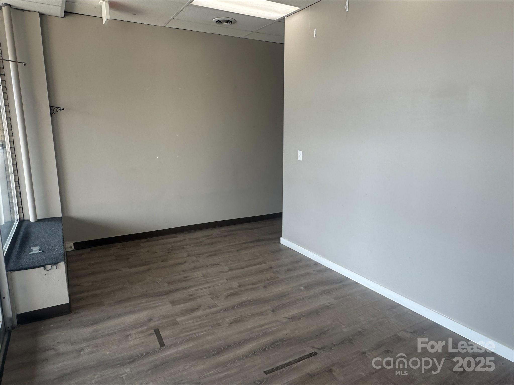 46 Westgate Parkway Property Photo 2