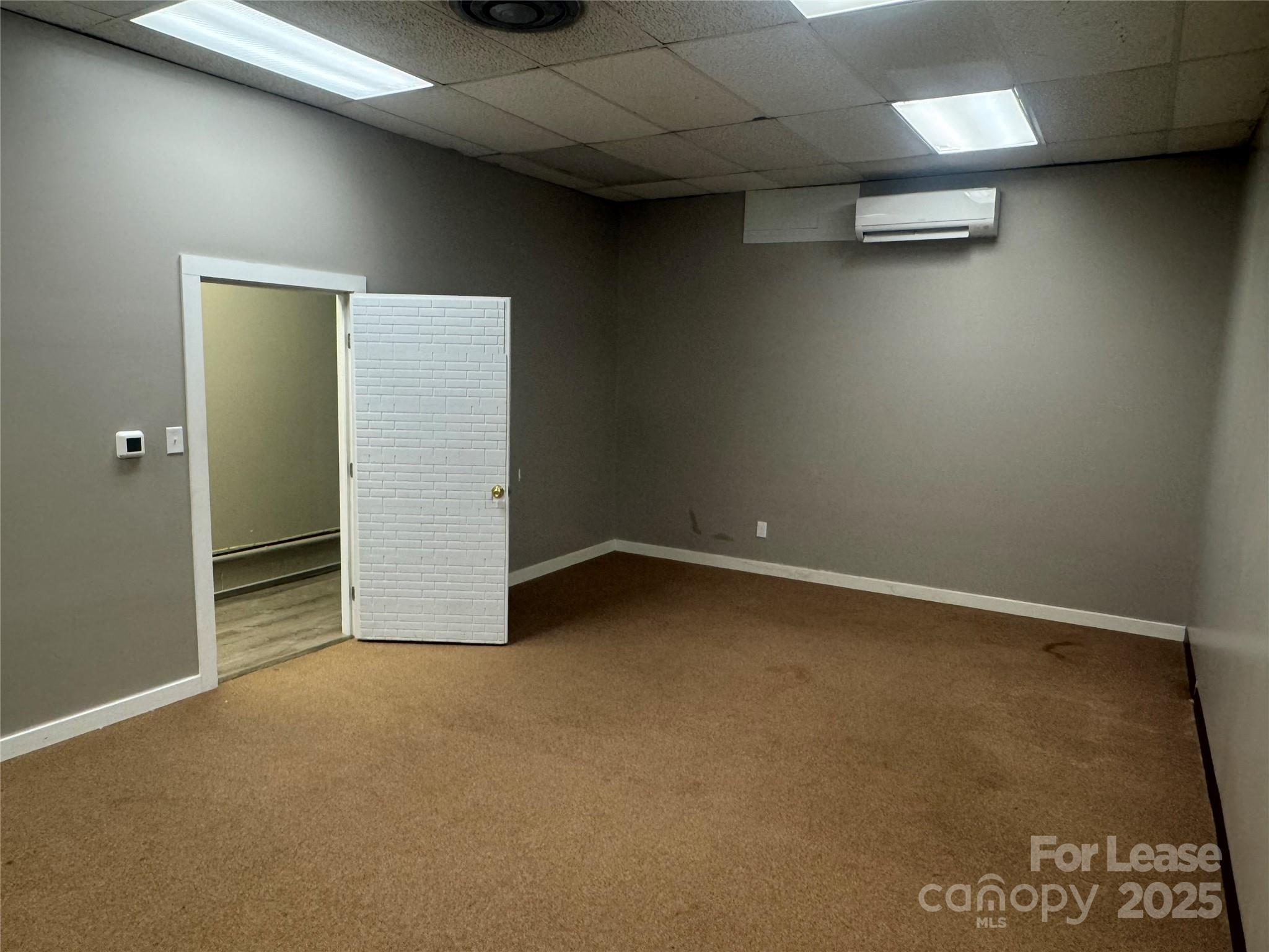 46 Westgate Parkway Property Photo 6