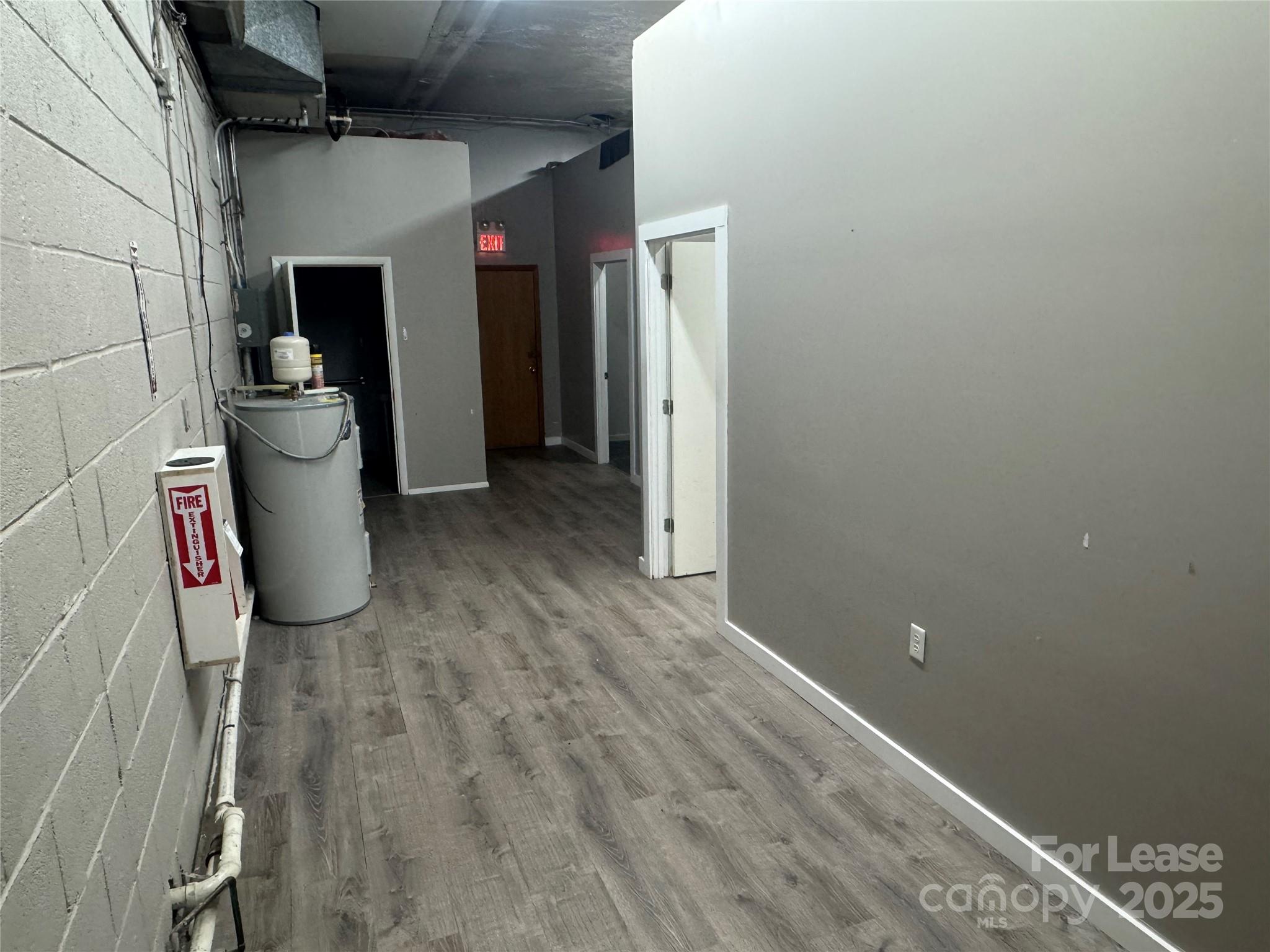 46 Westgate Parkway Property Photo 8