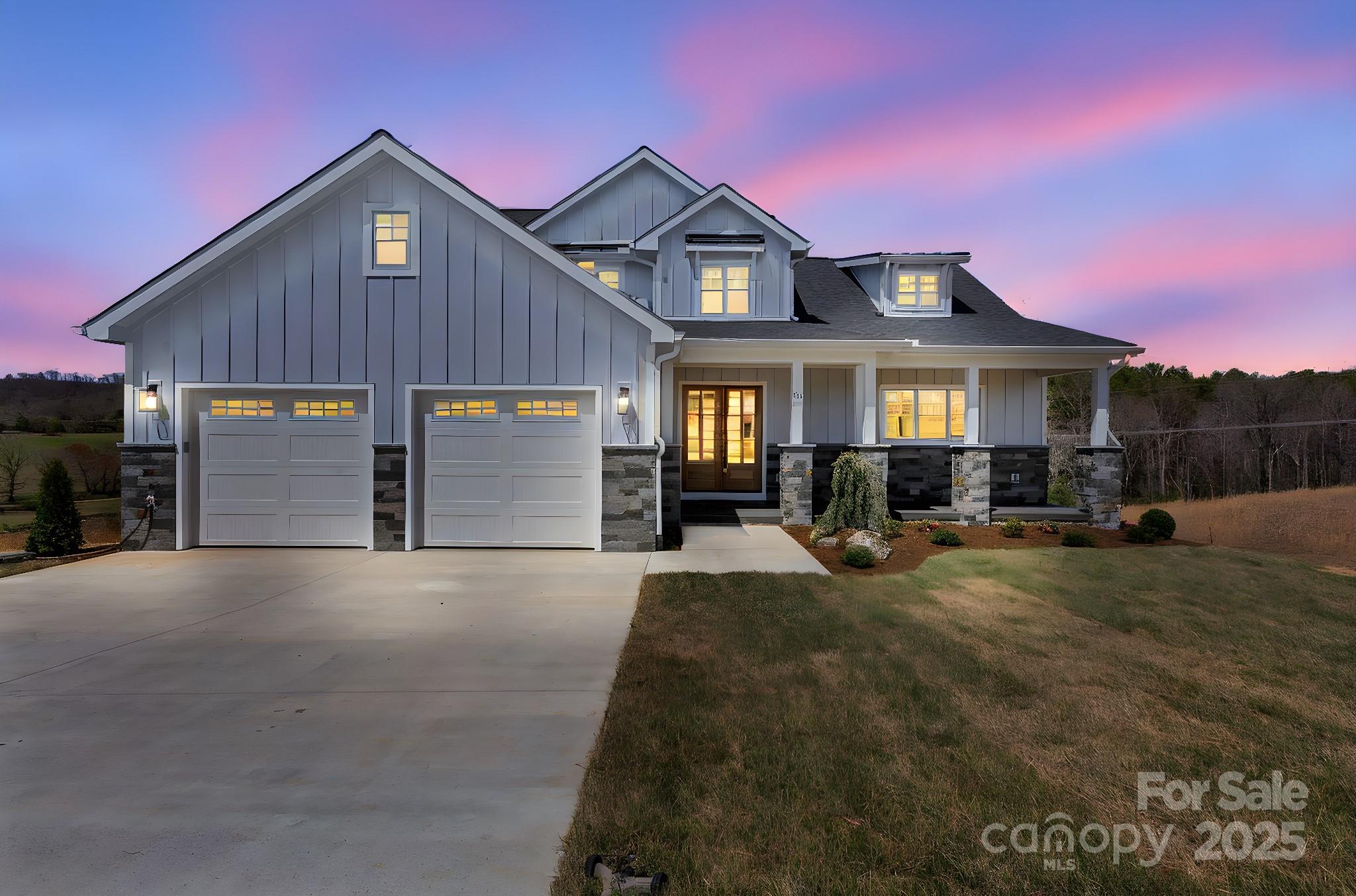 132 Golden Pasture Drive Picture