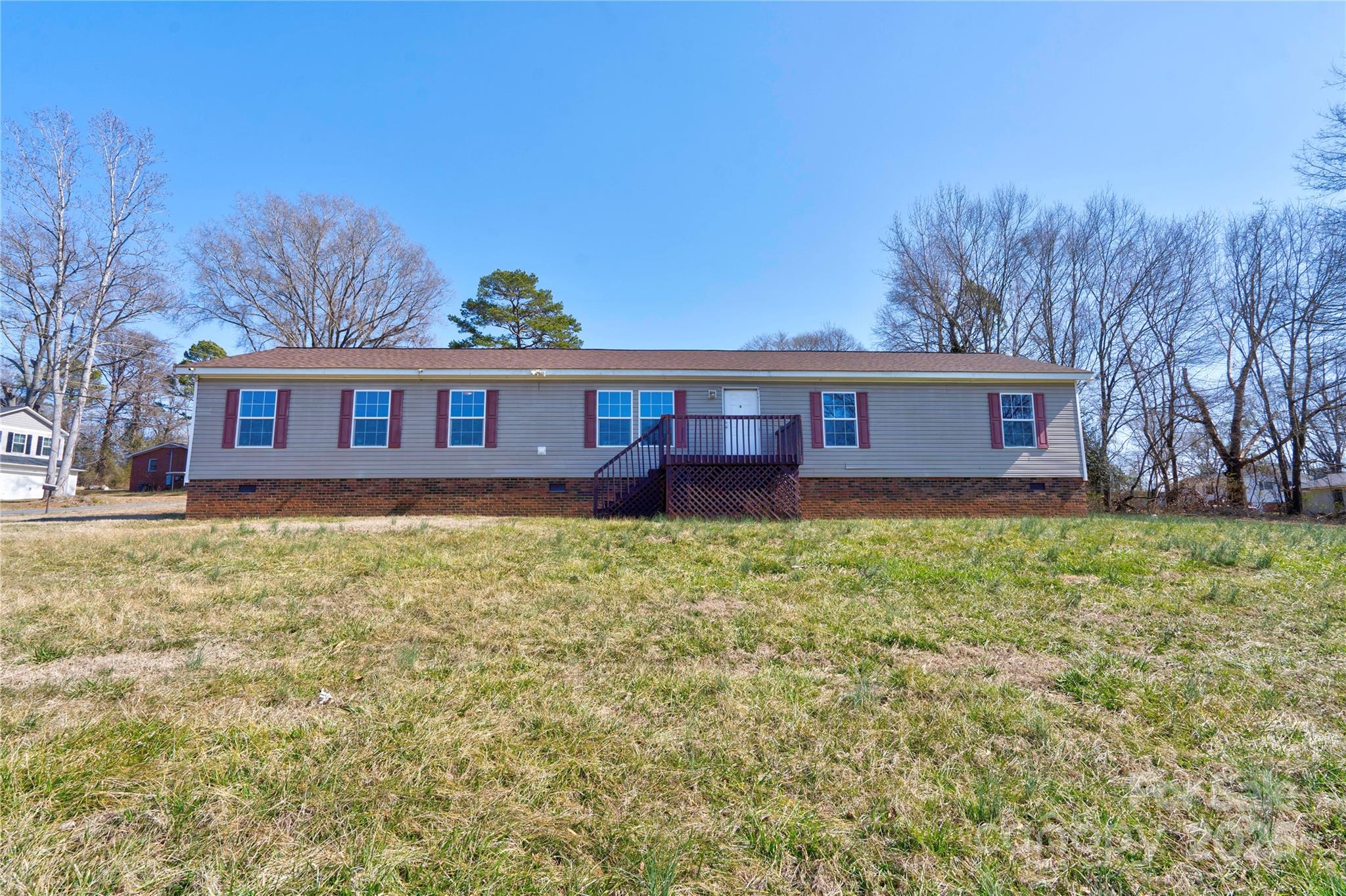 828 Carver Street Property Photo