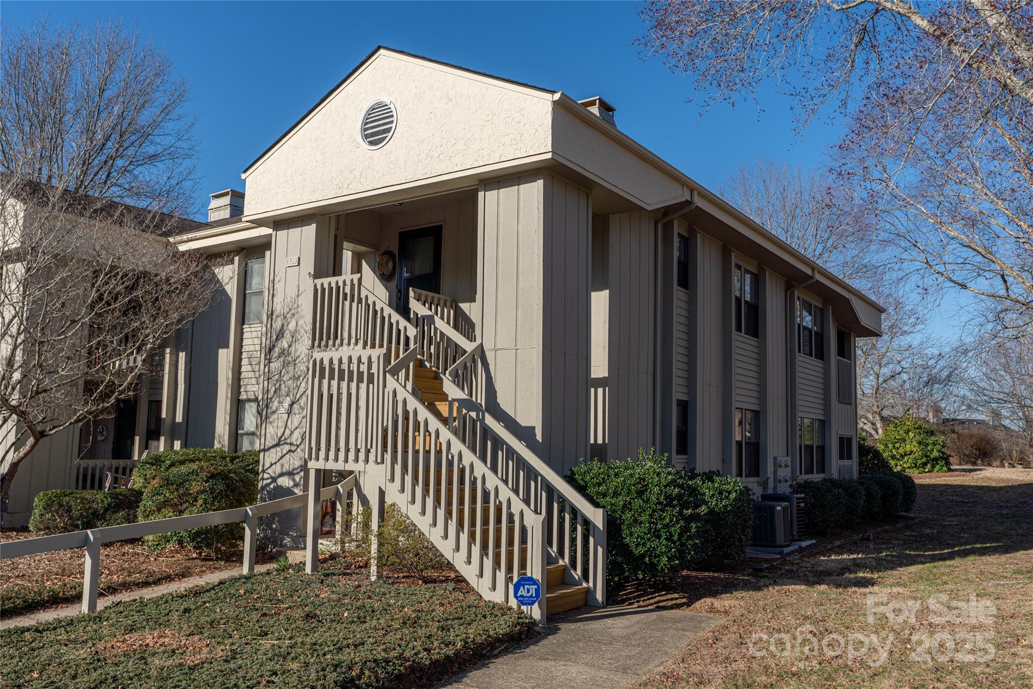406 Abbey Circle Property Photo