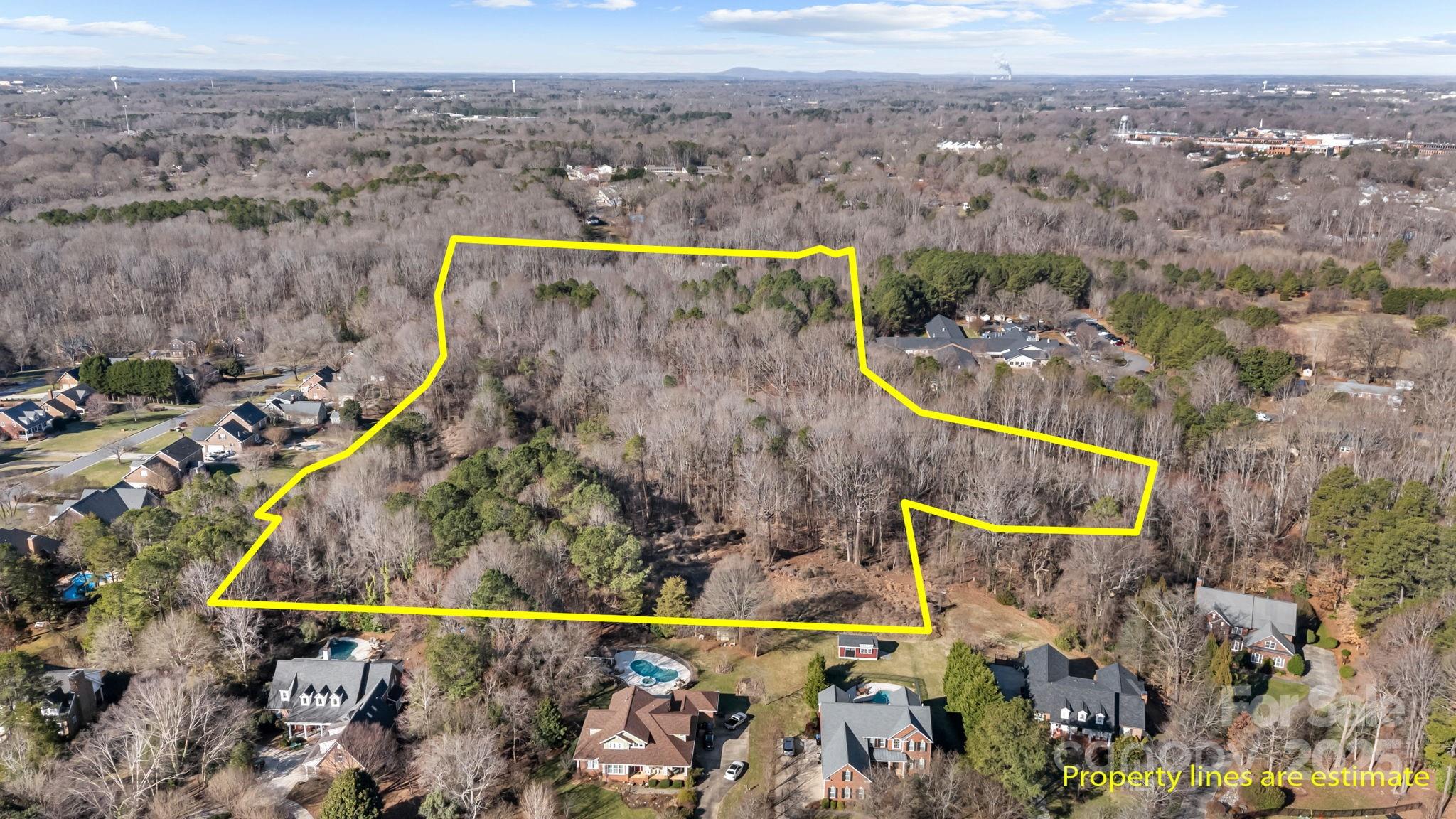 000 Glenwood Drive Property Photo