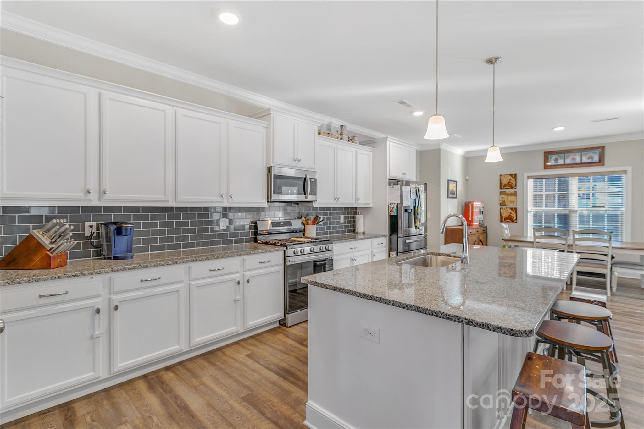 922 Dorchester Street Property Photo