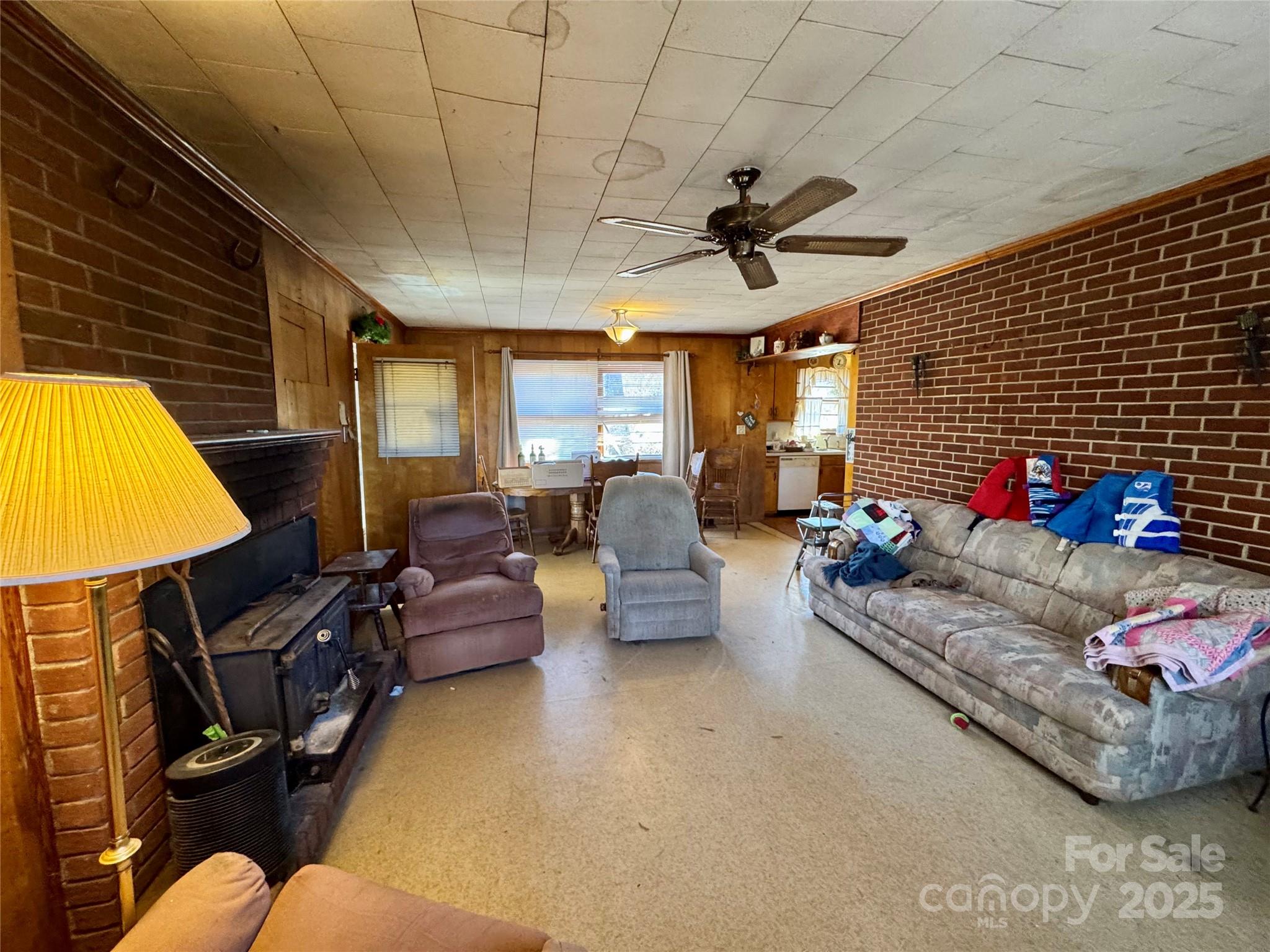 4073 Lee Cline Road Property Photo 5