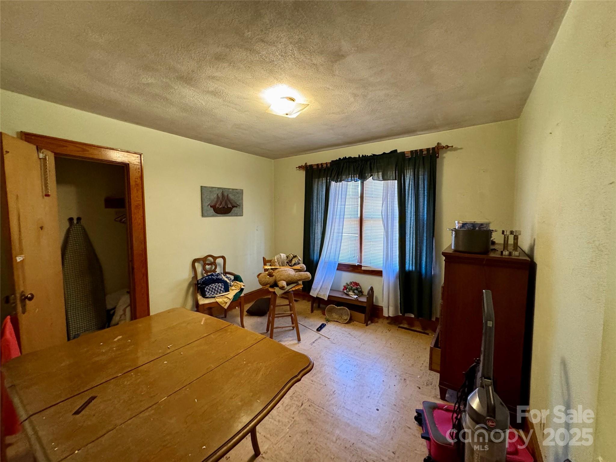 4073 Lee Cline Road Property Photo 18