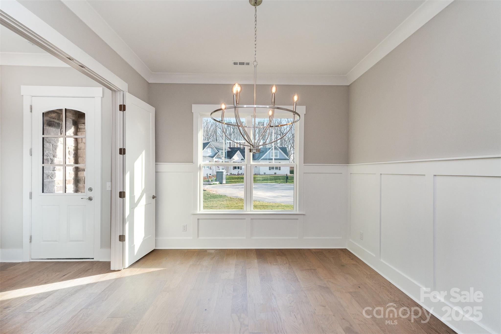 2069 Landry Lane 233 Property Photo 16