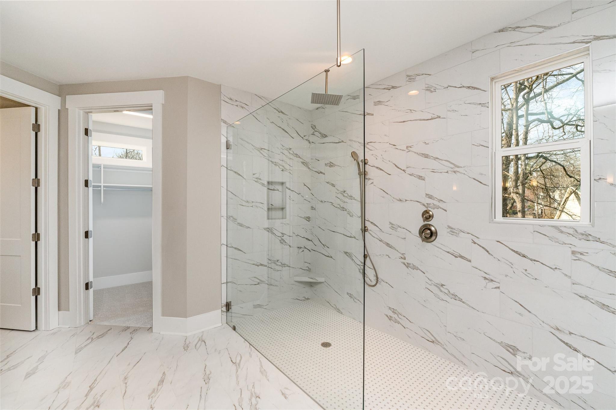 2069 Landry Lane 233 Property Photo 24