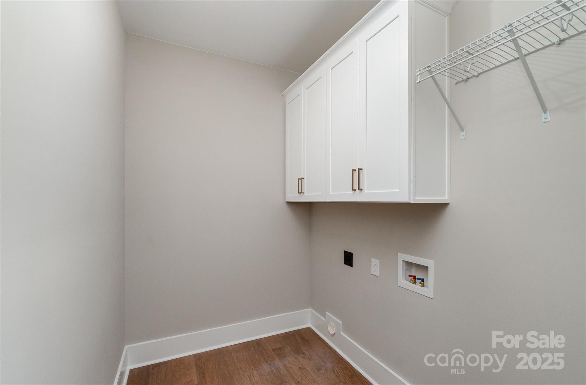 2069 Landry Lane 233 Property Photo 30