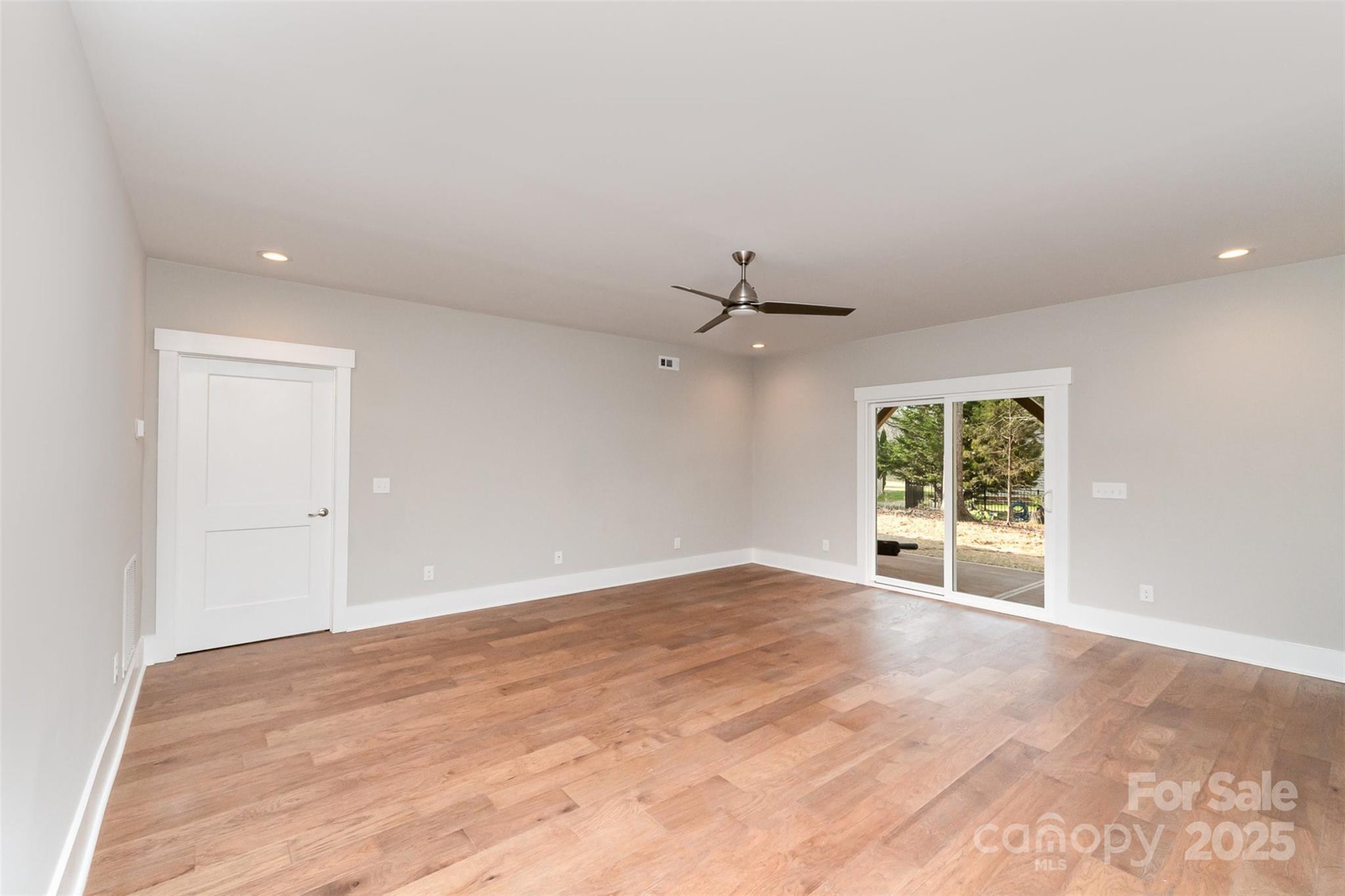 2069 Landry Lane 233 Property Photo 33