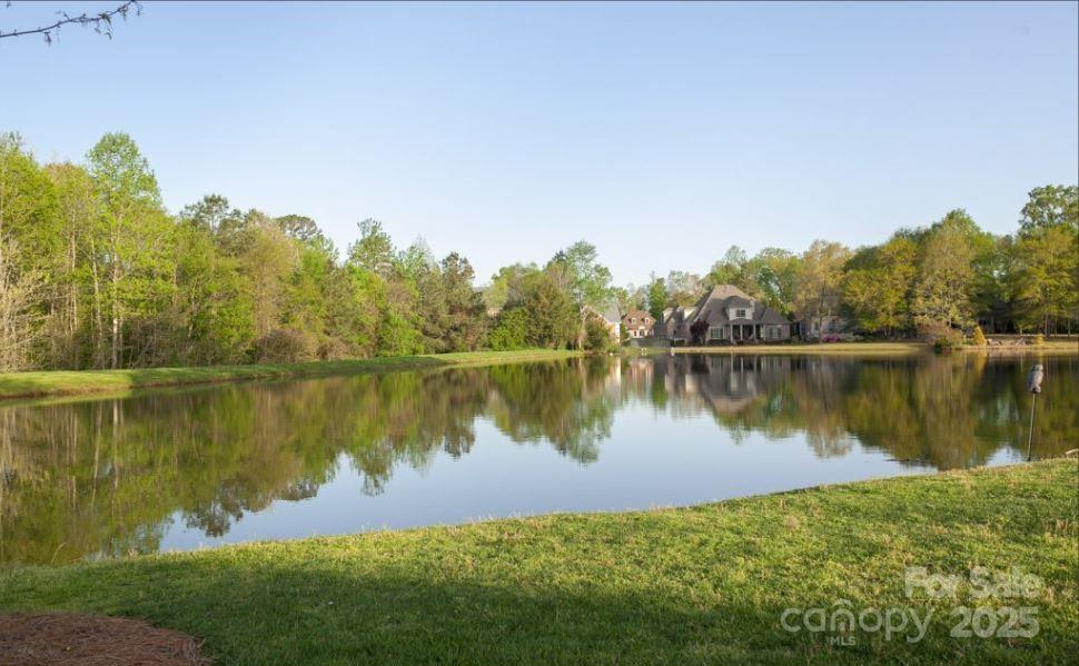 2069 Landry Lane 233 Property Photo 44