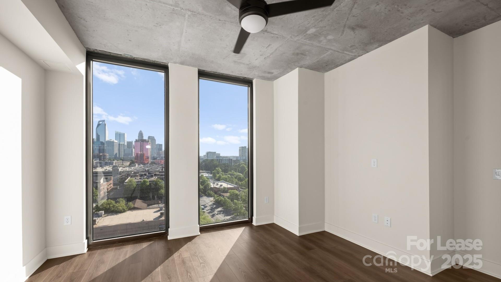 124 E Kingston Avenue C1-b Property Photo 38