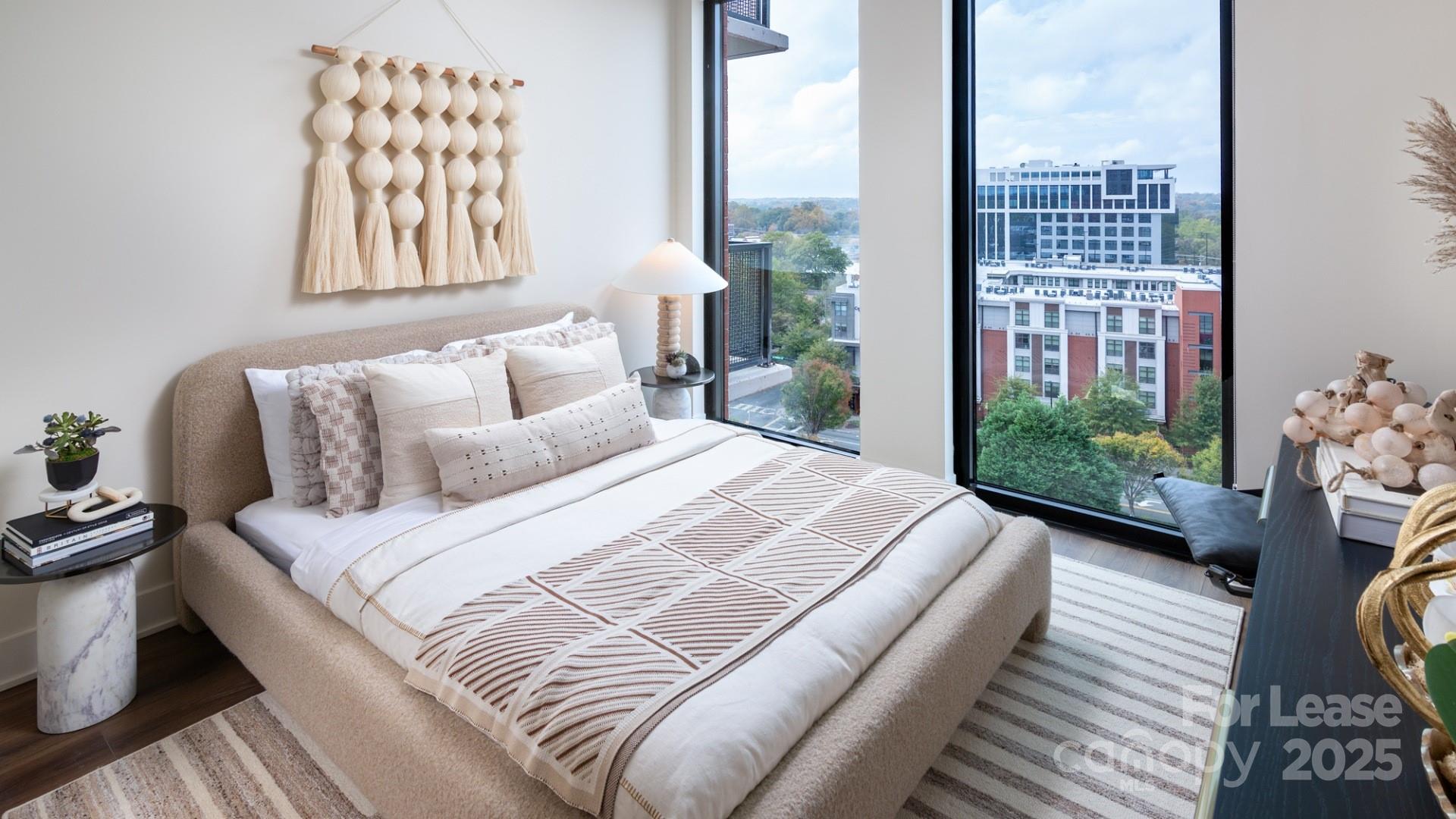 124 E Kingston Avenue S2 Property Photo 23