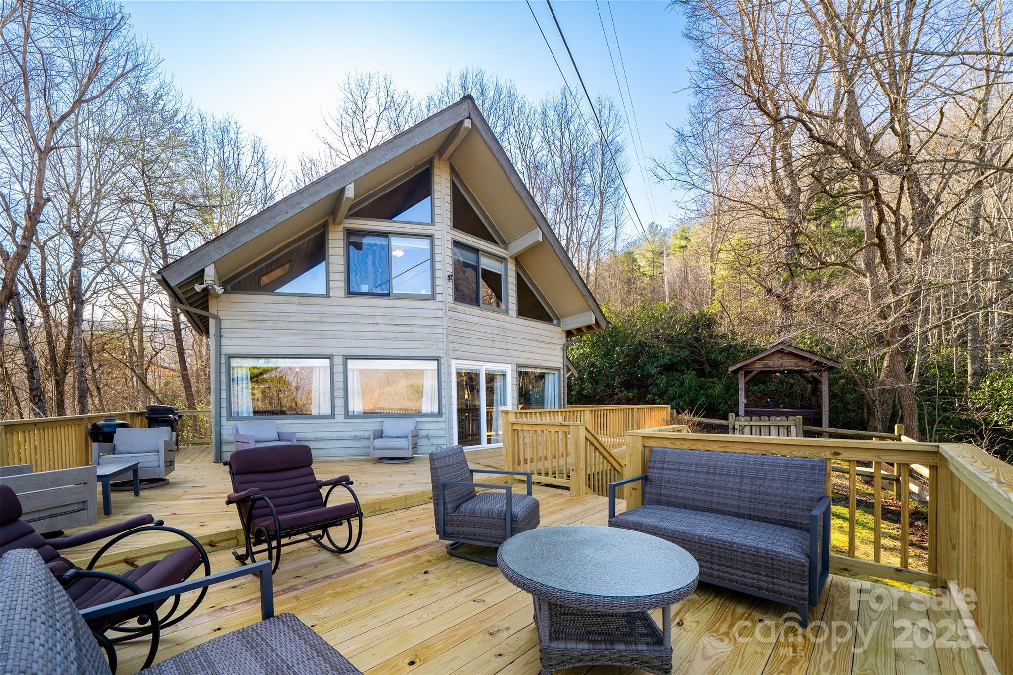 106 Fork Mountain Lane Property Photo