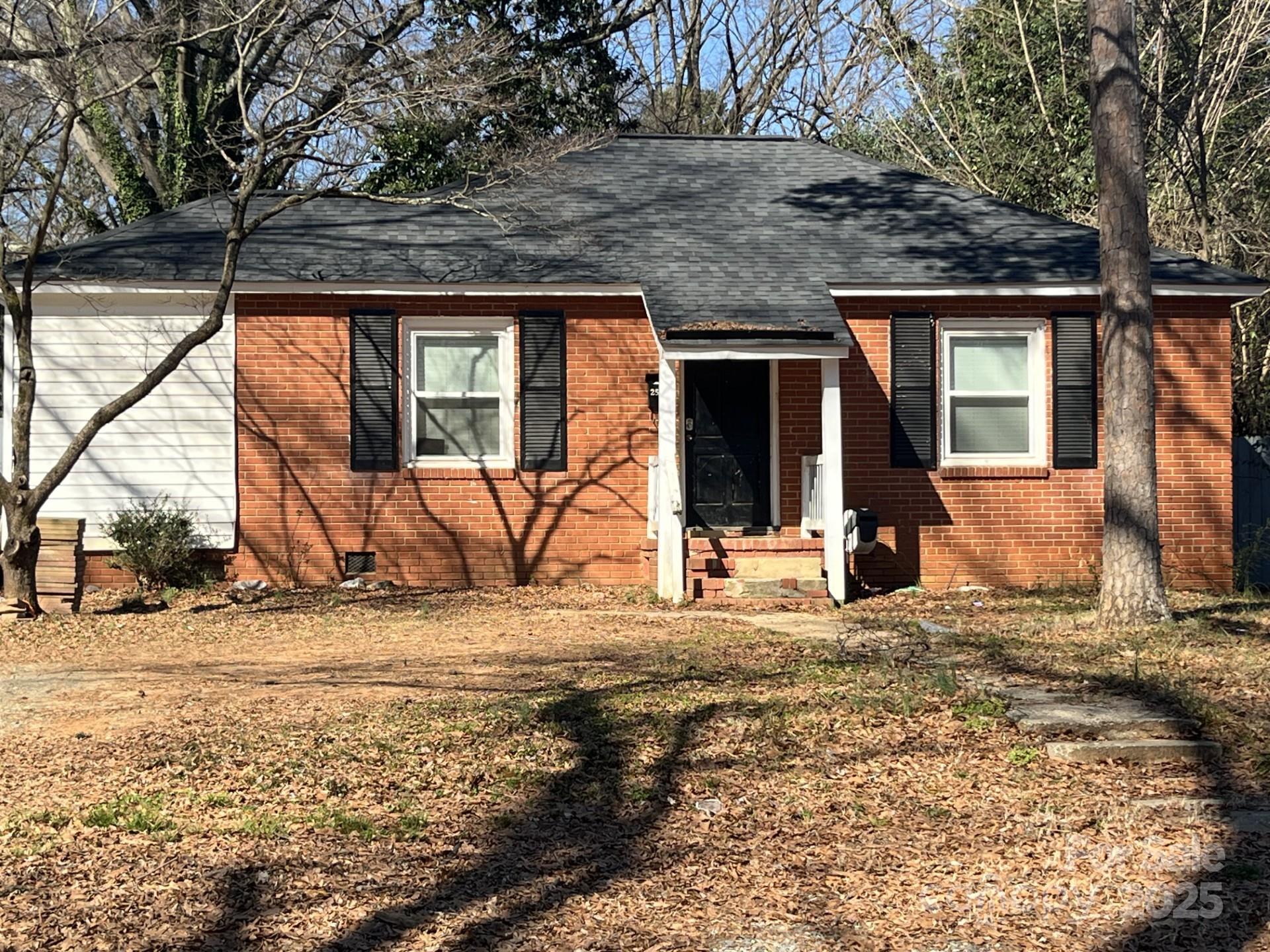 2518 Lumina Avenue Property Photo