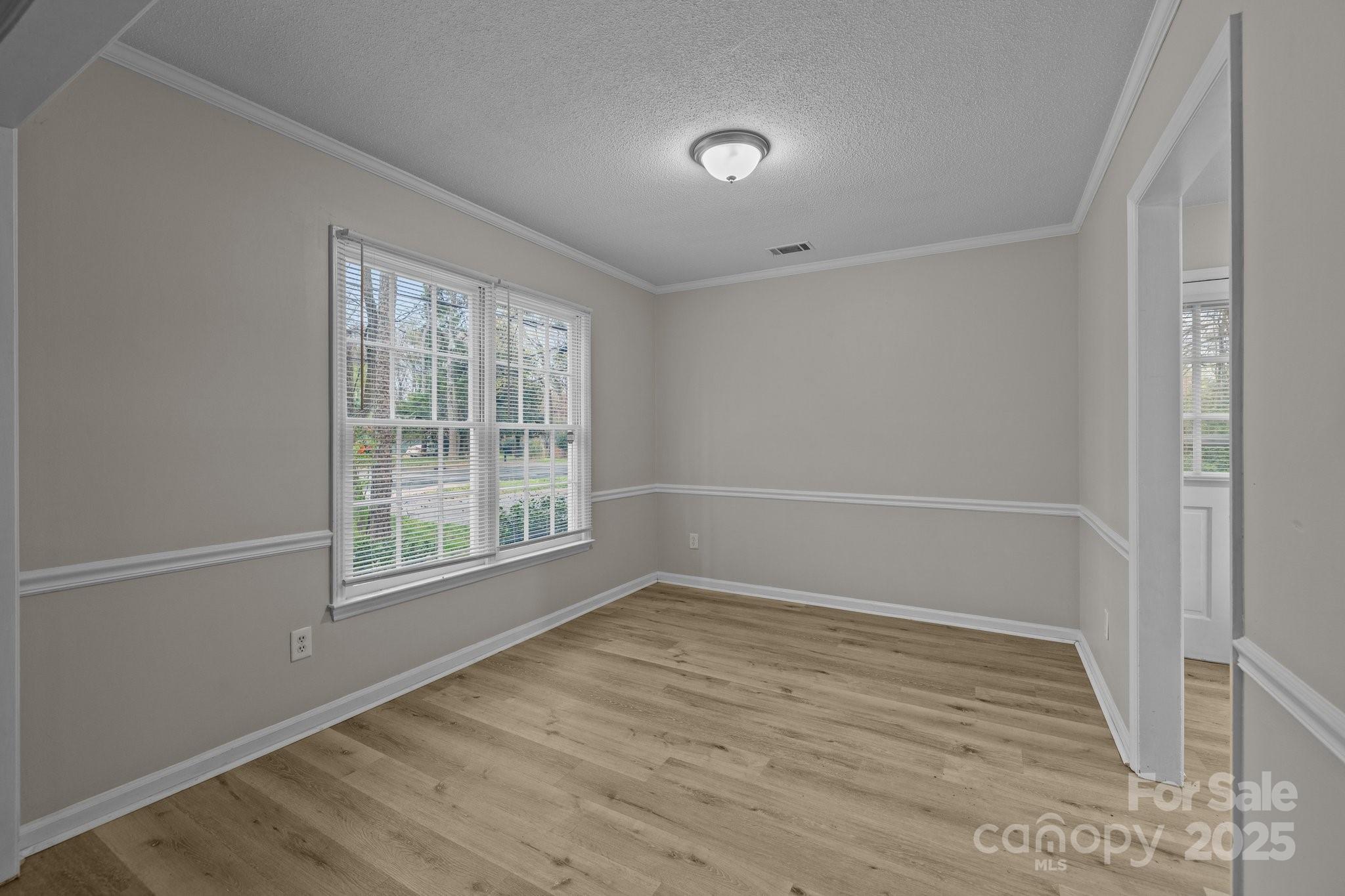 5948 Deveron Drive Property Photo 6