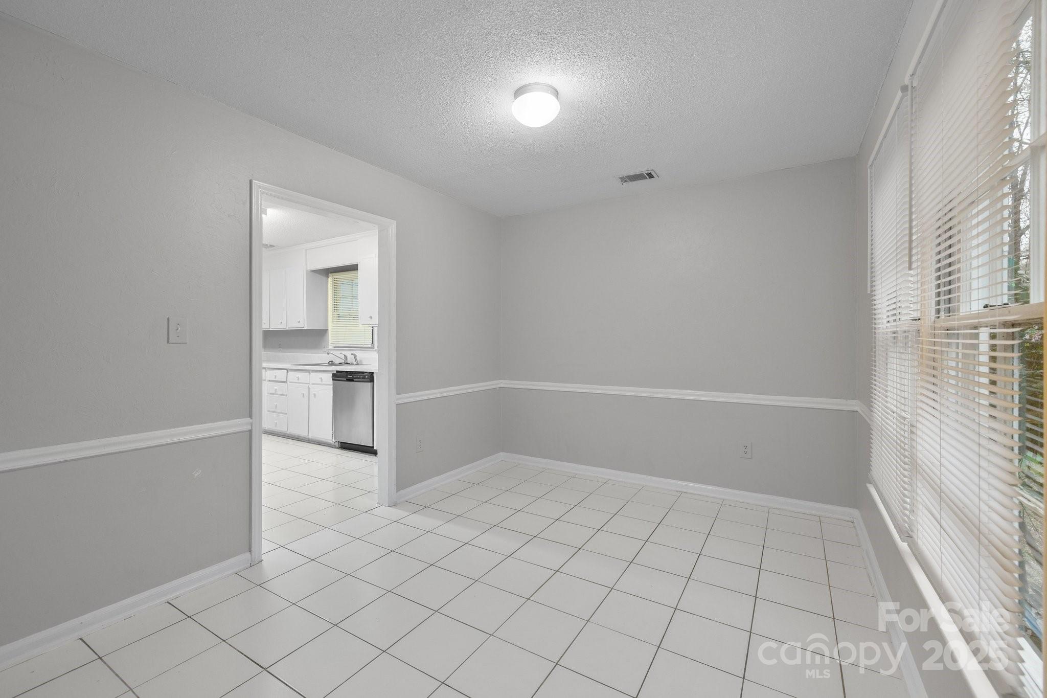 5948 Deveron Drive Property Photo 23