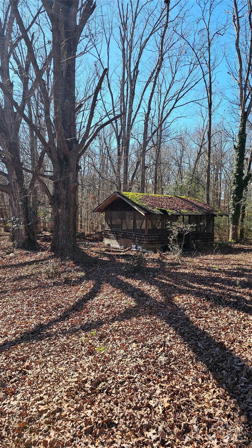 1116 Medlin Road Property Photo 13