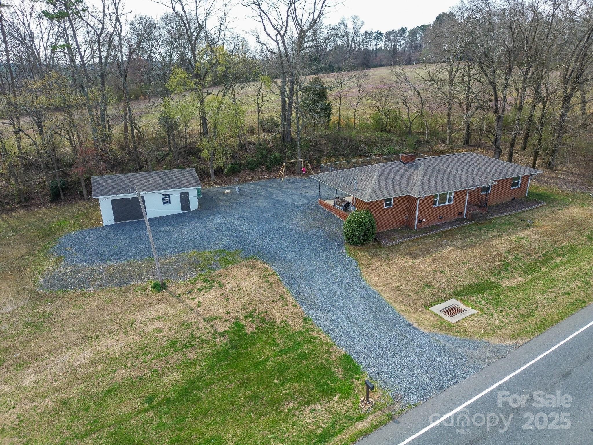 25088 Nc 24/27 Highway Property Photo