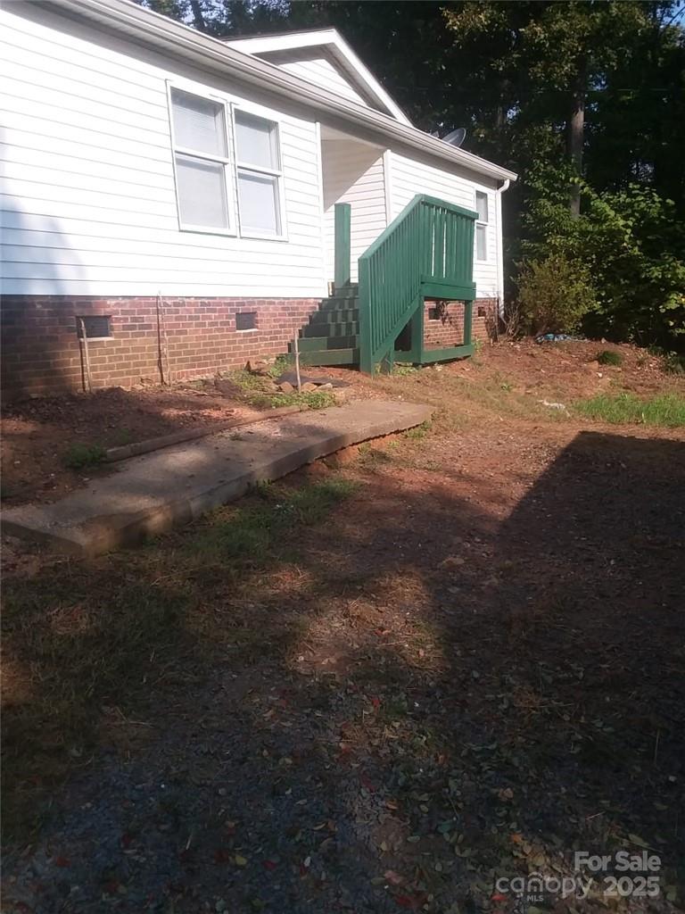 630 Pinelake Drive Property Photo