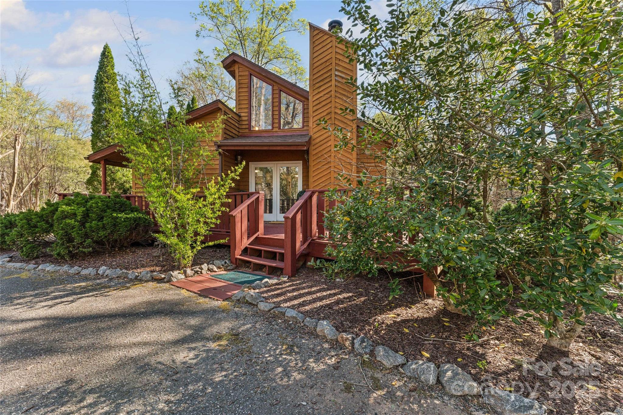 397 Shumont Estate Property Photo