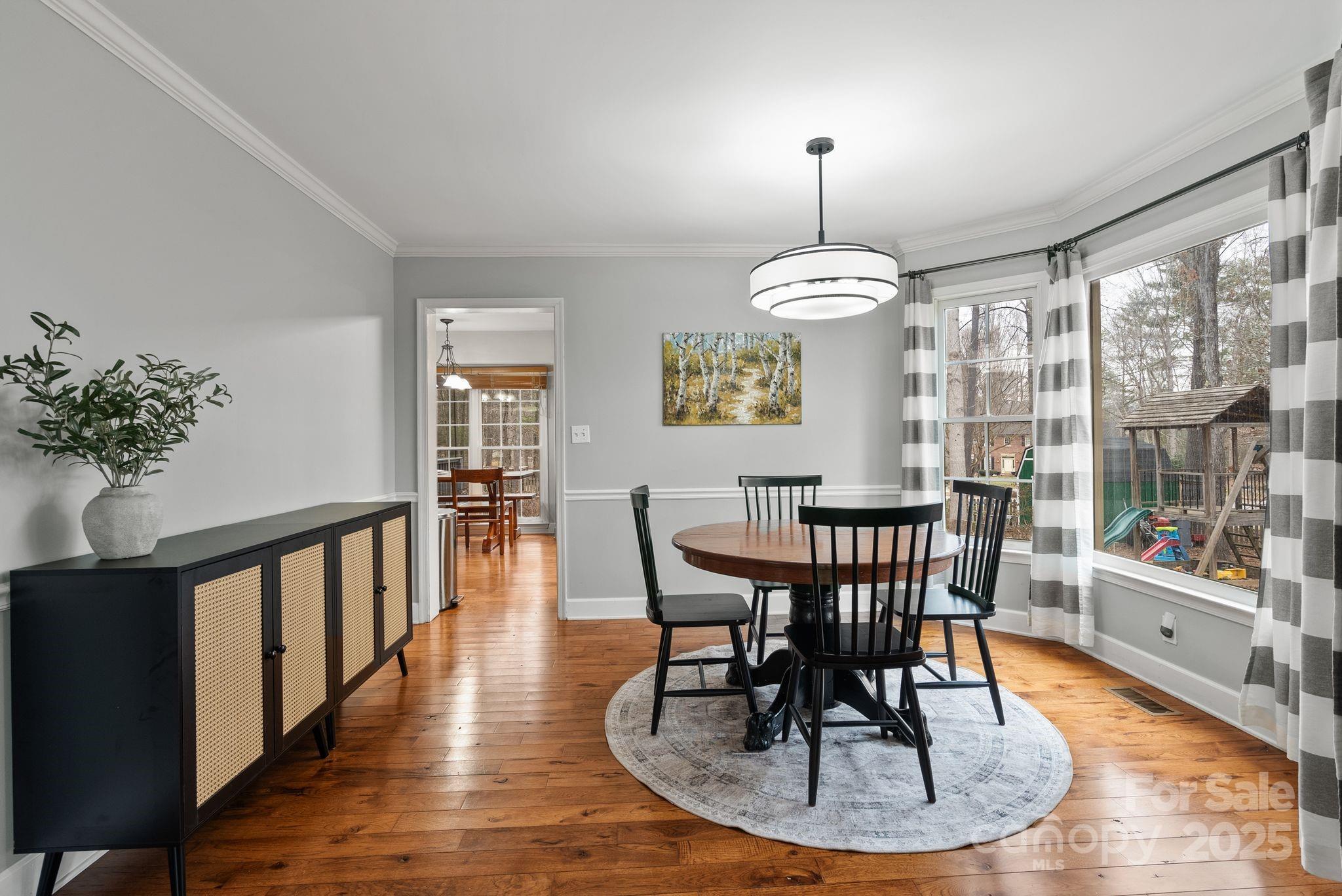 401 Silver Maple Court Property Photo 1