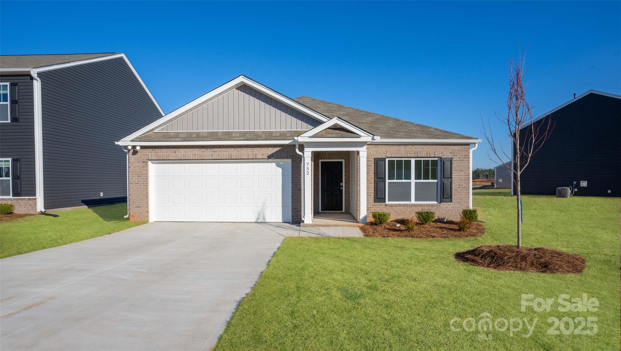 1129 Foxberry Lane Property Photo