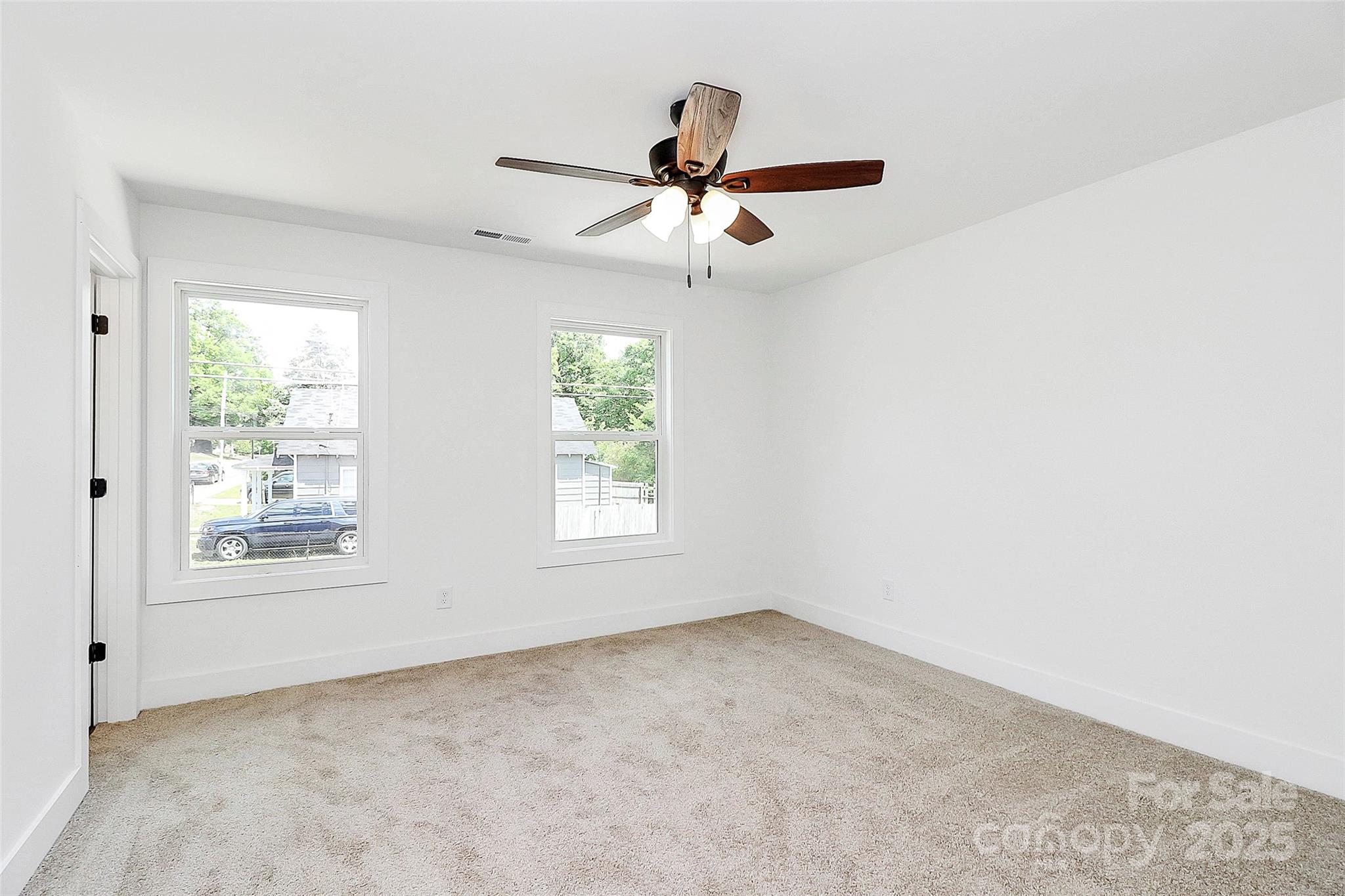 230 Georgia Street 63 Property Photo 20