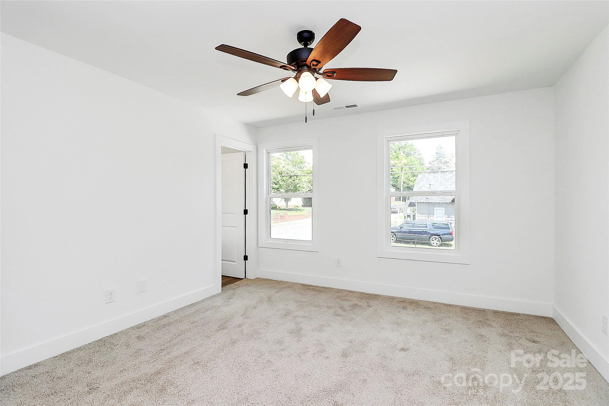 230 Georgia Street 63 Property Photo 21