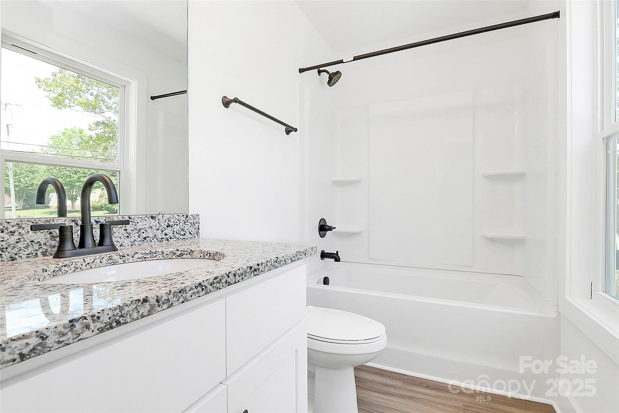 230 Georgia Street 63 Property Photo 23