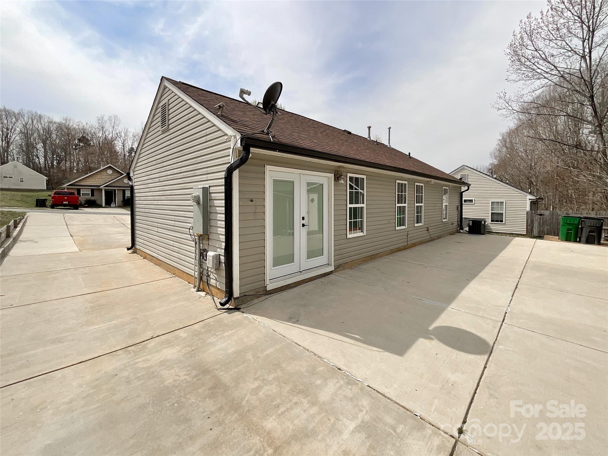 5610 Stone Bluff Court Property Photo 36