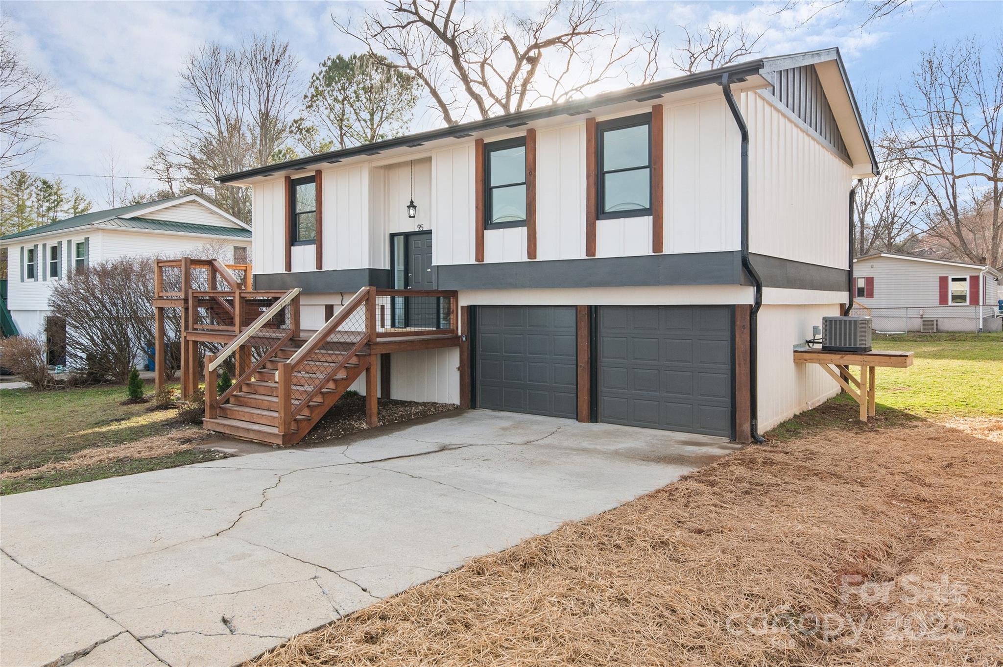 95 Spencer Street Property Photo
