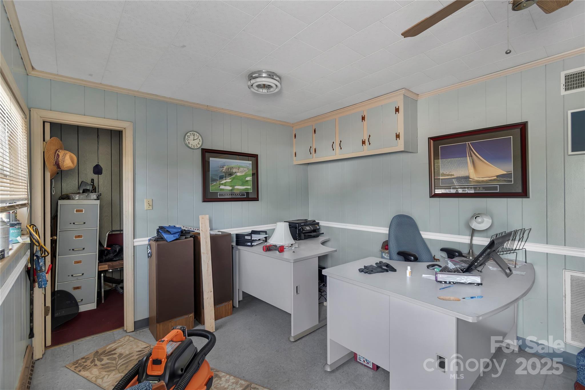 300 Shelby Road Property Photo 8