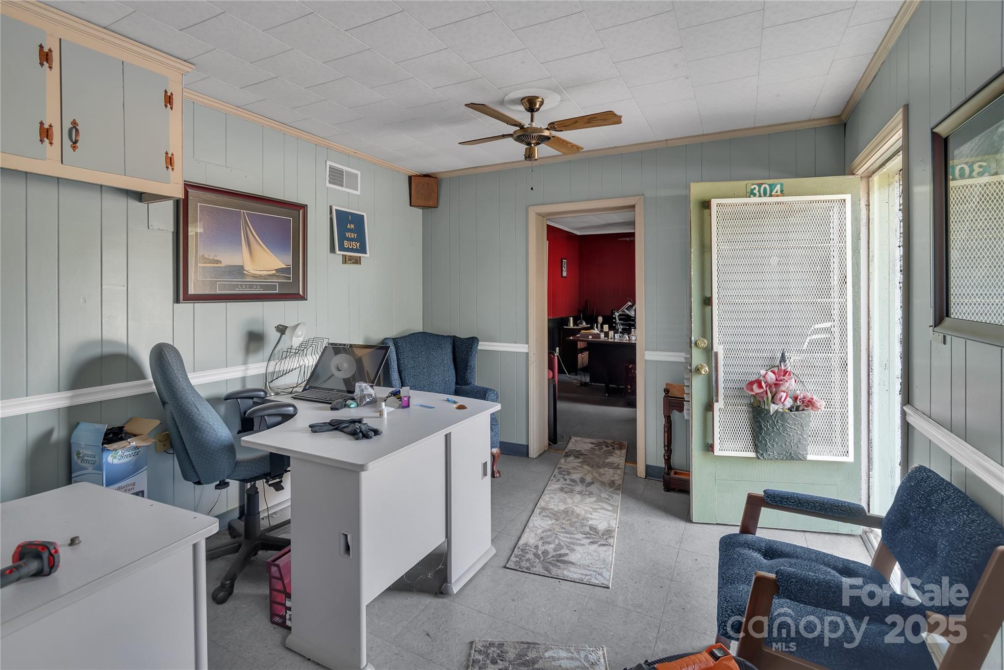 300 Shelby Road Property Photo 9