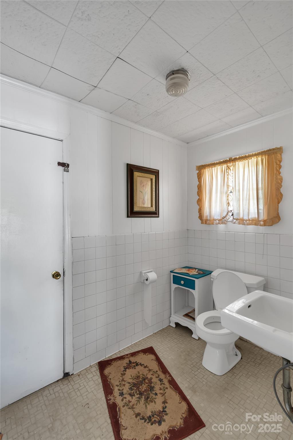 300 Shelby Road Property Photo 10