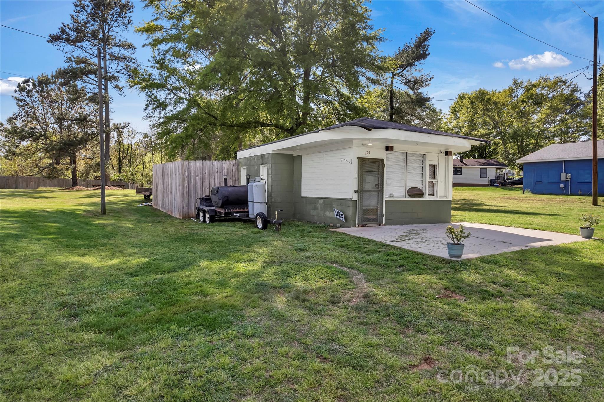 300 Shelby Road Property Photo 19