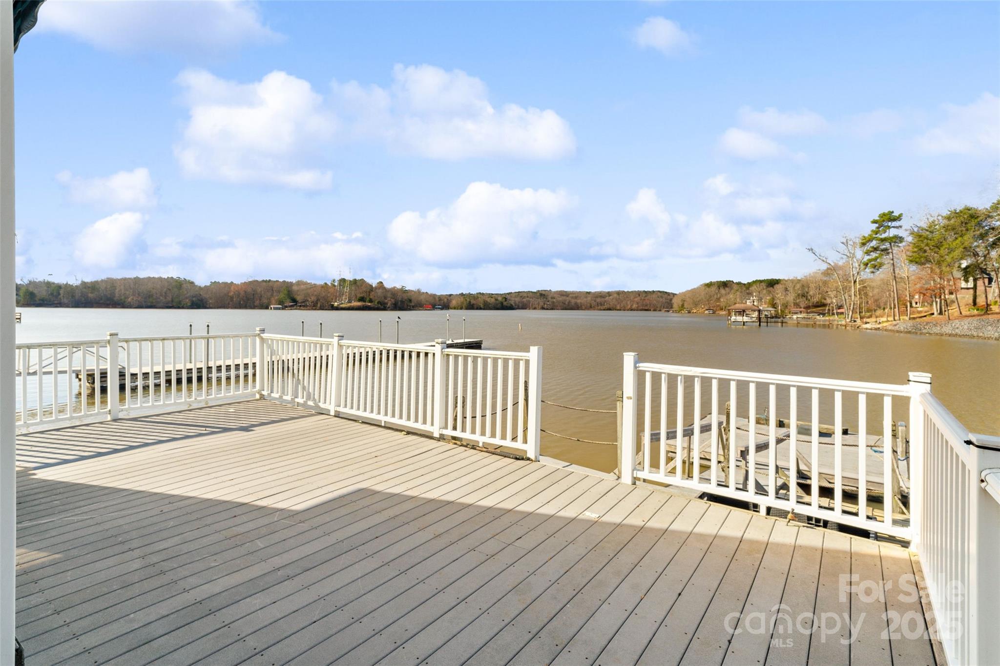 3113 South Point Road Property Photo