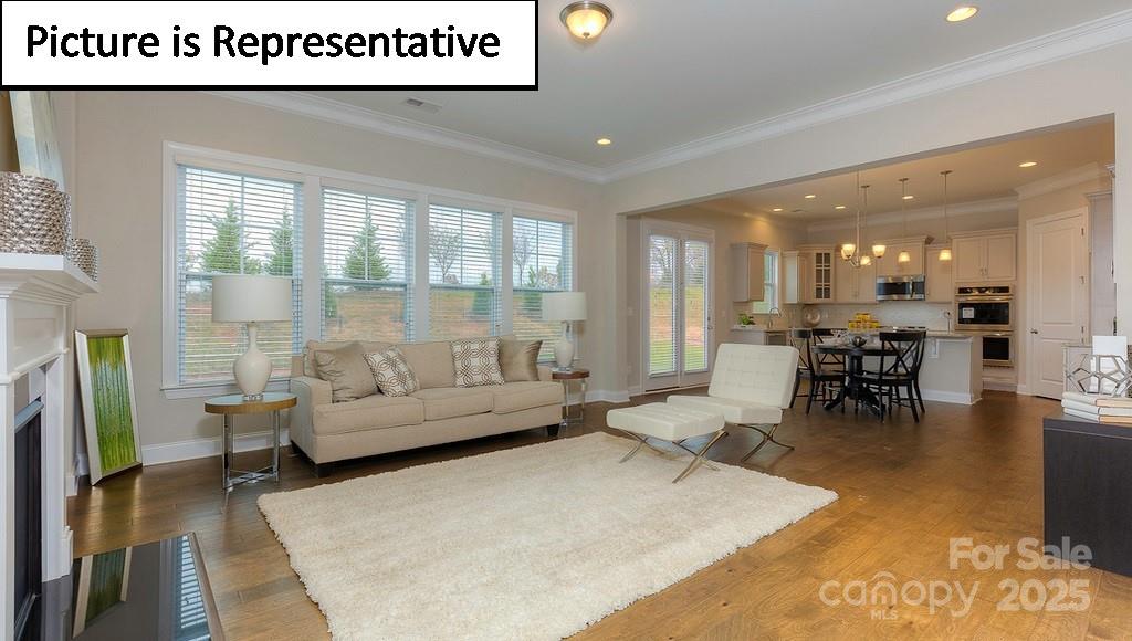 7009 Sylvan Retreat Drive Property Photo 11