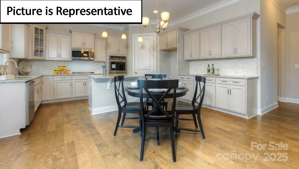 7009 Sylvan Retreat Drive Property Photo 19