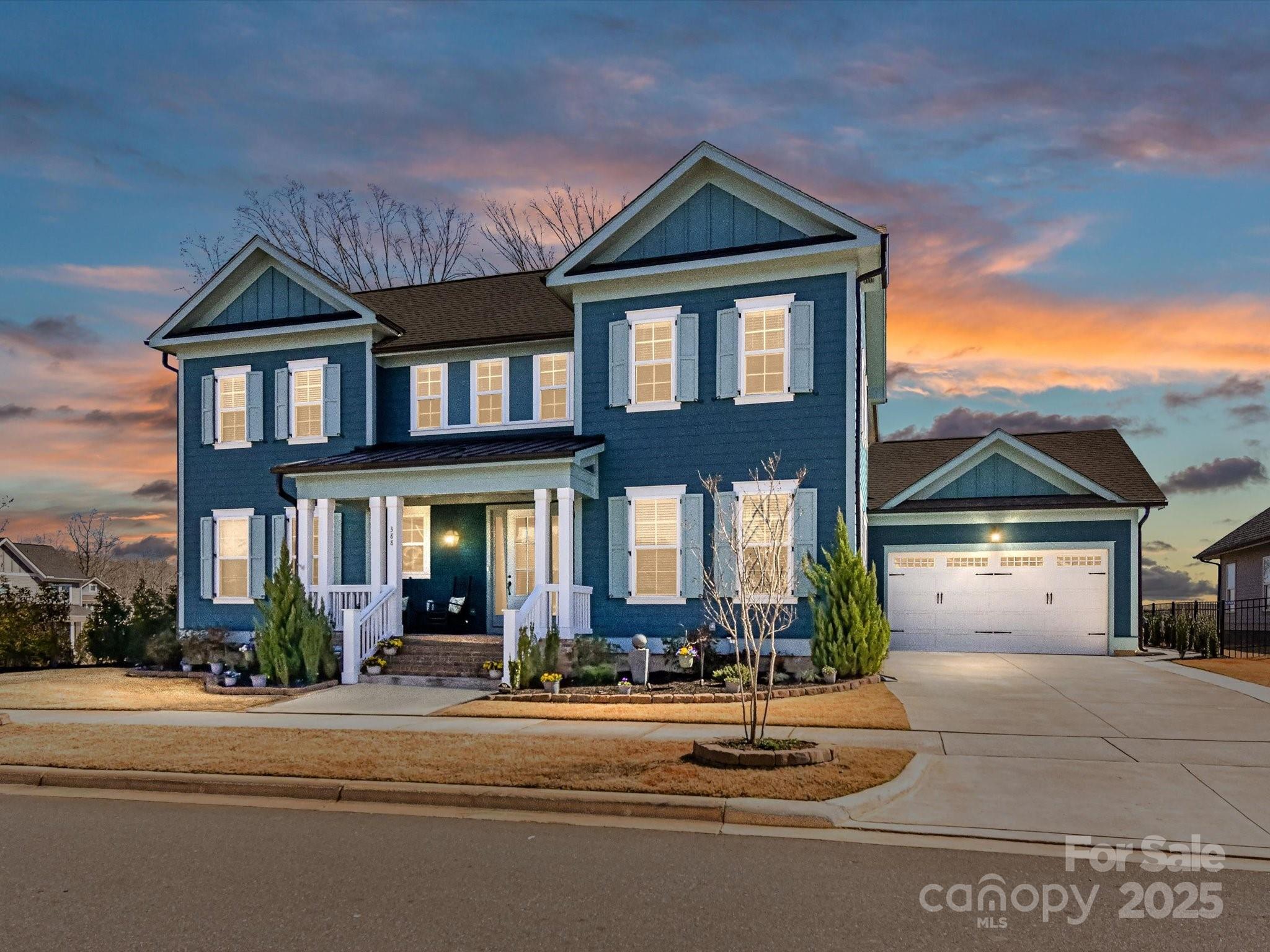 388 Luray Way Property Photo