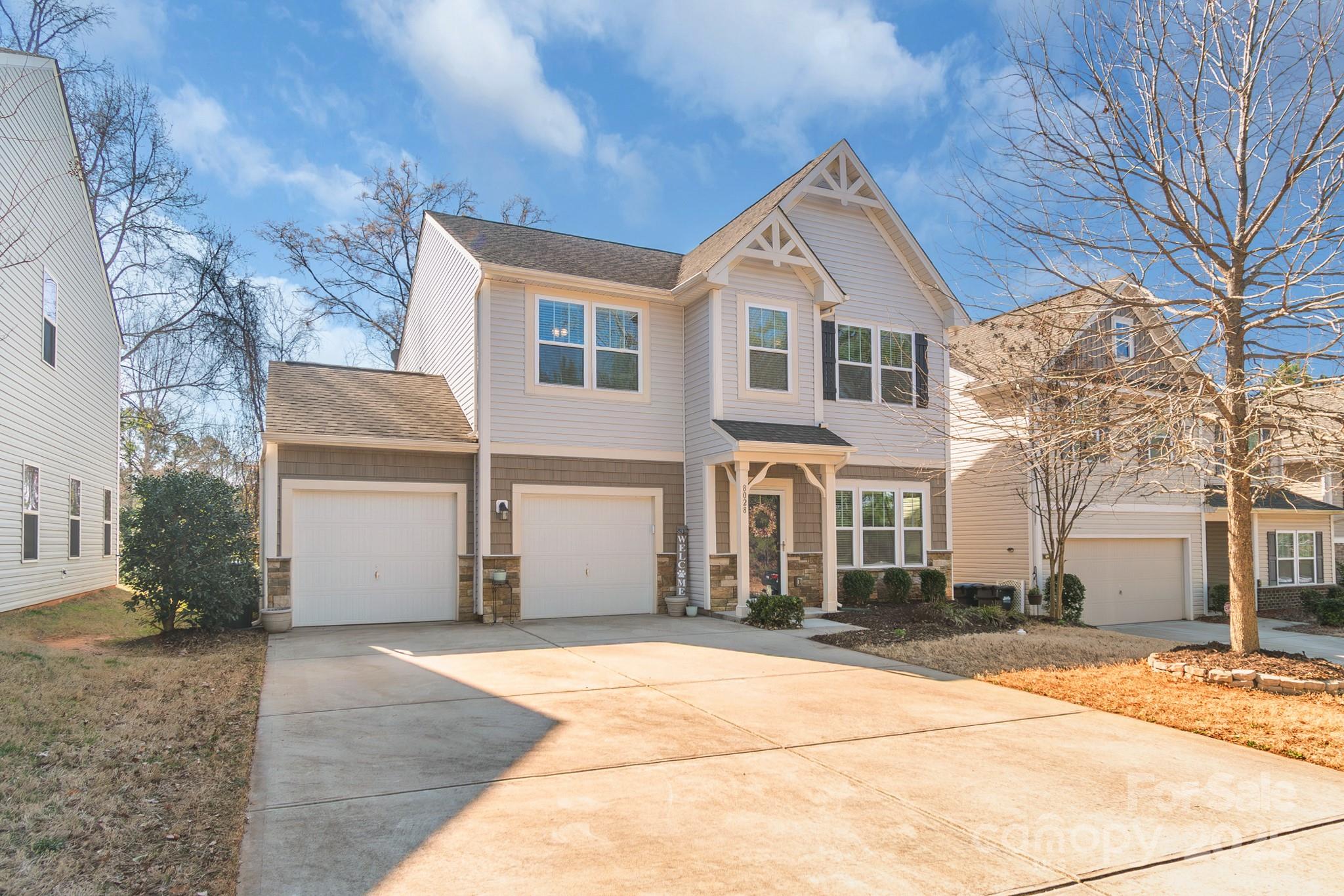 8028 Tricia Pointe Place Property Photo