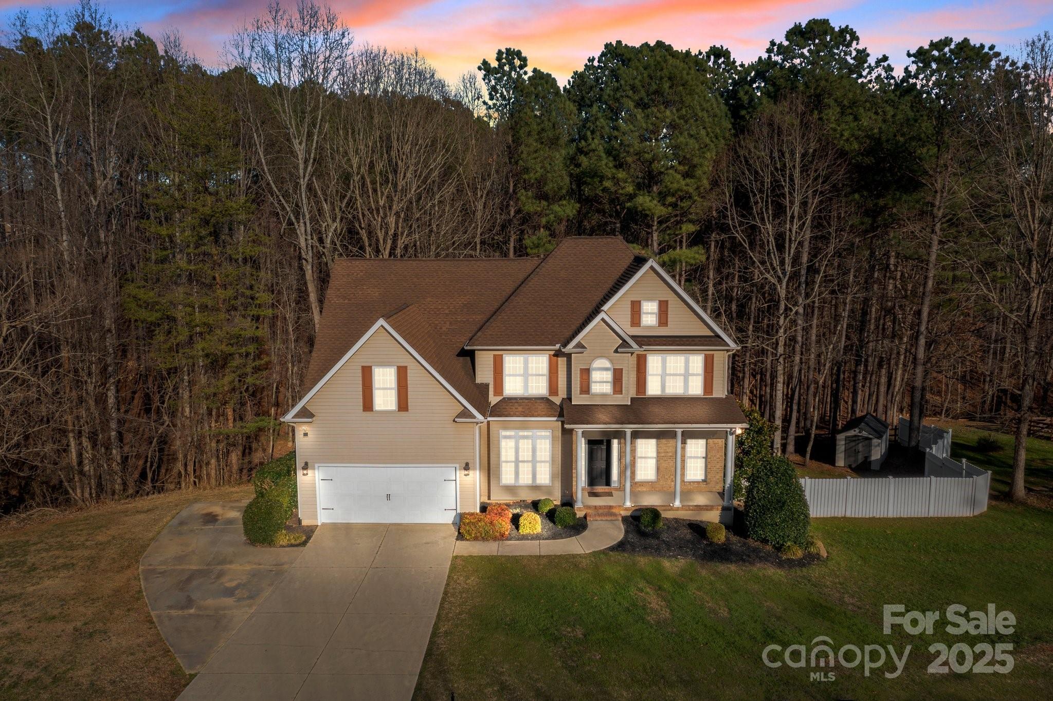 214 Harbor Landing Drive Property Photo