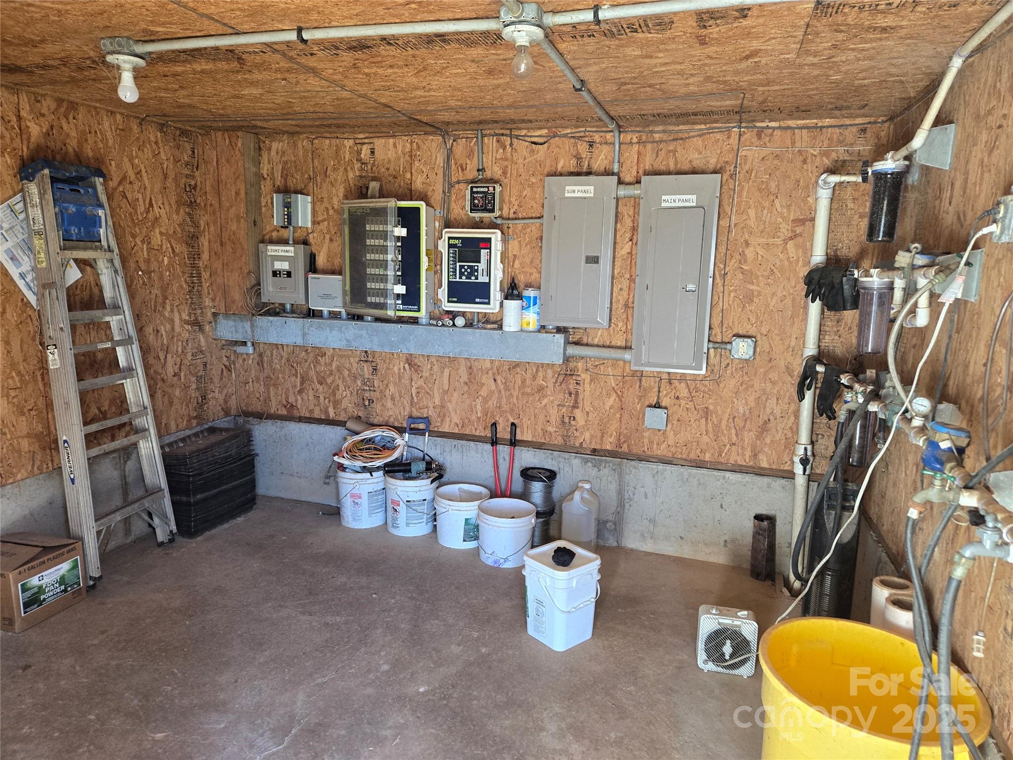 580 Vineyard Drive Property Photo 15