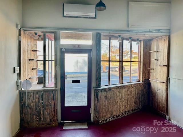 617 Dearborn Street Property Photo 5