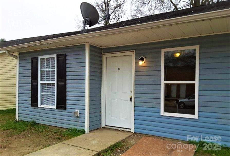 2507 Pinnix Street Property Photo
