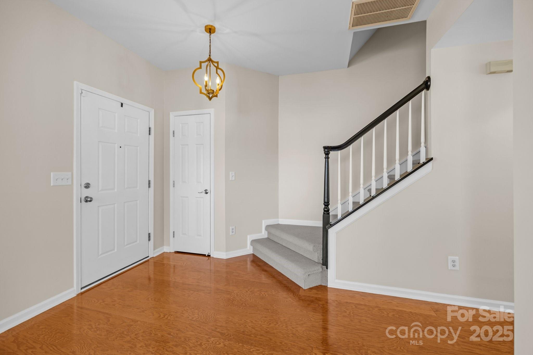 604 Atherton Way Property Photo 5
