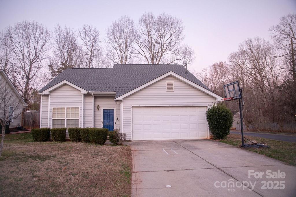 2345 Nuthatch Drive Property Photo